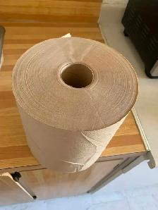 Coffre de rangement et rouleaux de papier á main - Photo 3