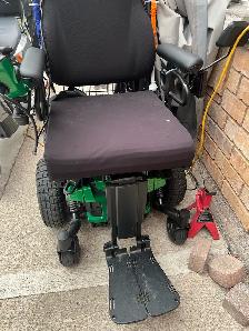power wheel chair or electric wheelchair