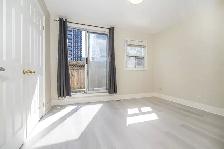HUGE LUXURY 4BR 3WR UPPER UNIT W/ TWO DECKS! STEPS TO U OF T! - Photo 7