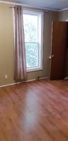 One bedroom apartment - downtown Truro - Photo 5