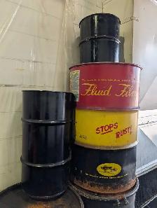 free scrap metal/ barrela - Photo 2