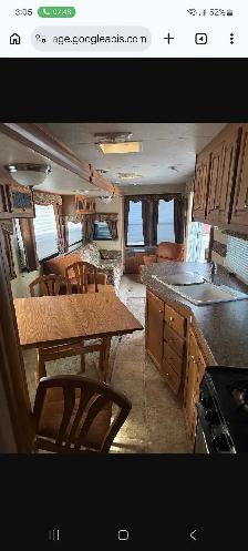 Travel trailer Sportsman Two bedroom Sleeps 8 - Photo 5
