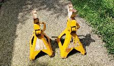 Jack Stands - Photo 2