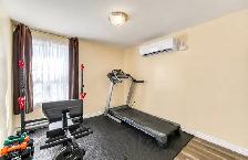 3 Beds 2 Baths - House - Photo 9