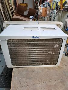 Window Air Conditioner - Photo 3