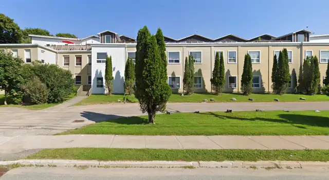 400 Douglas Ave, Apt 218
