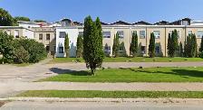 400 Douglas Ave, Apt 218