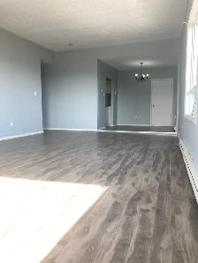 400 Douglas Ave, Apt 218 - Photo 3