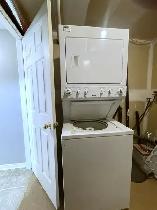 Cozy 1 Bed   Den Walkout Basement Unit, Livingstone St. West - Photo 12