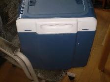 WOODS 12 VOLT COOLER-38 LITER-MADE IN EUROPE-USED- $75 - Photo 7