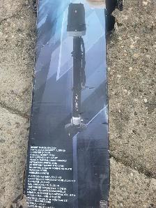 Electric Jack with remote $150