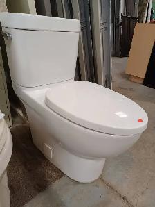 Toilet - Photo 4