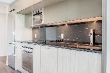 For Rent | Via Bloor 2 | 1 Den | 2 Bath | Corner Suite | $2,595 - Photo 4