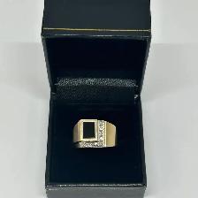 10k Men’s Onyx Diamond Ring