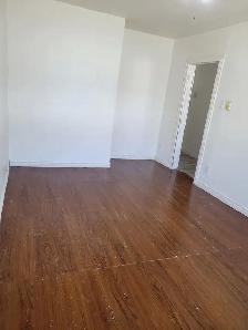 Two Bedroom Apartment for Rent in Hull - Photo 2