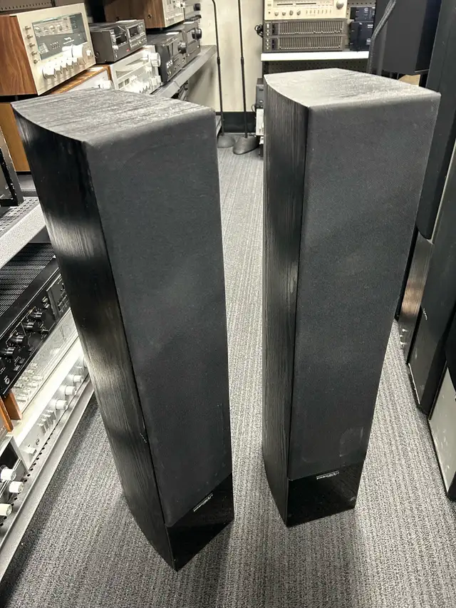 Precision Acoustics HD25 Tower Speakers Pair
