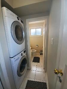 Fully furnished room for rent near Algonquin - Photo 9