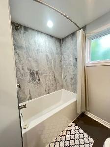 Fully furnished room for rent near Algonquin - Photo 11