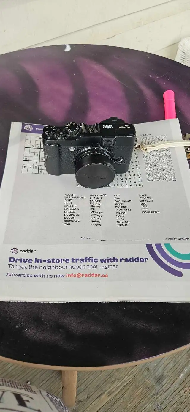 fujifilm X10