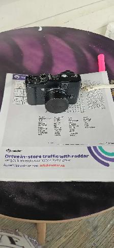 fujifilm X10