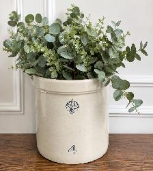 Stoneware Crock – Medicine Hat - 4-Gallon - Photo 2