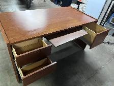 Bureau de travail - Photo 5