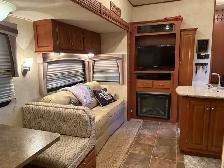 Blue ridge double bunk 4 season luxury 5th wheel - Photo 6
