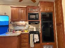 Blue ridge double bunk 4 season luxury 5th wheel - Photo 7