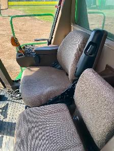 2001 John Deere 9750 Combine - Photo 5