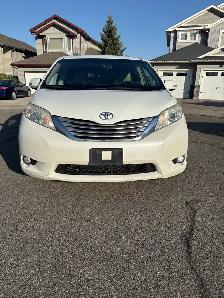 2014 Toyota Sienna LTD - Photo 3