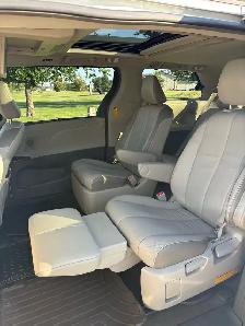2014 Toyota Sienna LTD - Photo 7