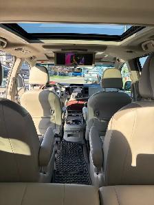 2014 Toyota Sienna LTD - Photo 8