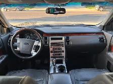 2010 Ford Flex Limited - Photo 4