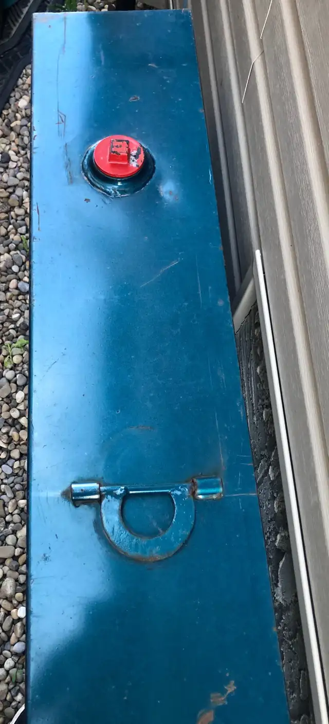 slip tank fuel tank