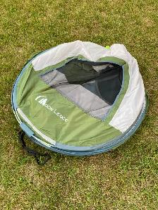 New, never used, 4 person Moon Lense Easy Pop-up Tent - Photo 3