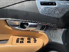 2022 Volvo XC90 T6 Inscription AWD - BOWERS & WILKINS! HUD! 360 - Photo 17