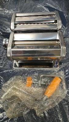 Manual Pasta Maker, 7 Adjustable Settings, 2 in 1 Dual Roles NEW - Photo 3