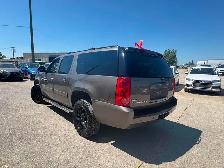 2011 GMC Yukon XL SLT1 - Photo 7