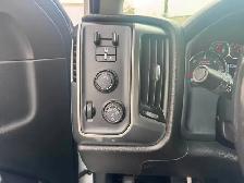2018 Chevrolet Silverado 2500HD LT - Photo 15