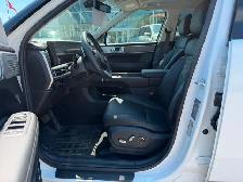 2025 Hyundai Santa Fe - Photo 3