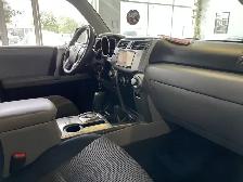 2011 Toyota 4Runner SR5 - Photo 24