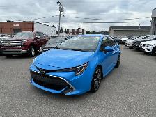 2020 Toyota Corolla Hatchback XSE 6 SPEED HATCHBACK/NAVIGATION/B - Photo 10