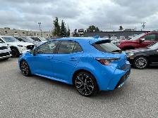 2020 Toyota Corolla Hatchback XSE 6 SPEED HATCHBACK/NAVIGATION/B - Photo 15