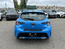 2020 Toyota Corolla Hatchback XSE 6 SPEED HATCHBACK/NAVIGATION/B - Photo 17