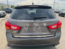 2017 Mitsubishi RVR SE Limited AWD : No Reported Accidents - Photo 5
