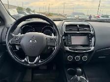 2017 Mitsubishi RVR SE Limited AWD : No Reported Accidents - Photo 12
