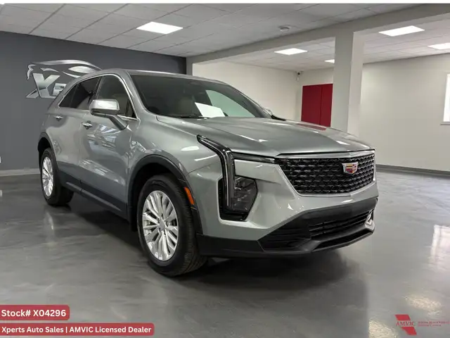 2024 Cadillac XT4 AWD Luxury