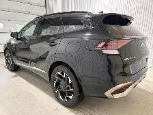 KIA Sportage hybride rechargeable SX TI avec intérieur noir 2023 - Photo 8