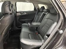 KIA Sportage hybride rechargeable SX TI avec intérieur noir 2023 - Photo 16