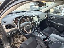 2016 Jeep Cherokee North V6 4X4 | Heated Seats - Photo 7